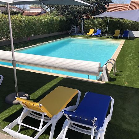 Hotel Des 4 Vents "Esprit Camargue" Aigues-Mortes Ngoại thất bức ảnh