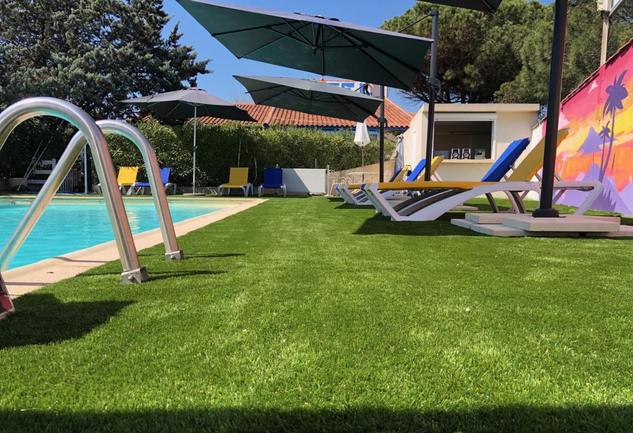 Hotel Des 4 Vents "Esprit Camargue" Aigues-Mortes Ngoại thất bức ảnh