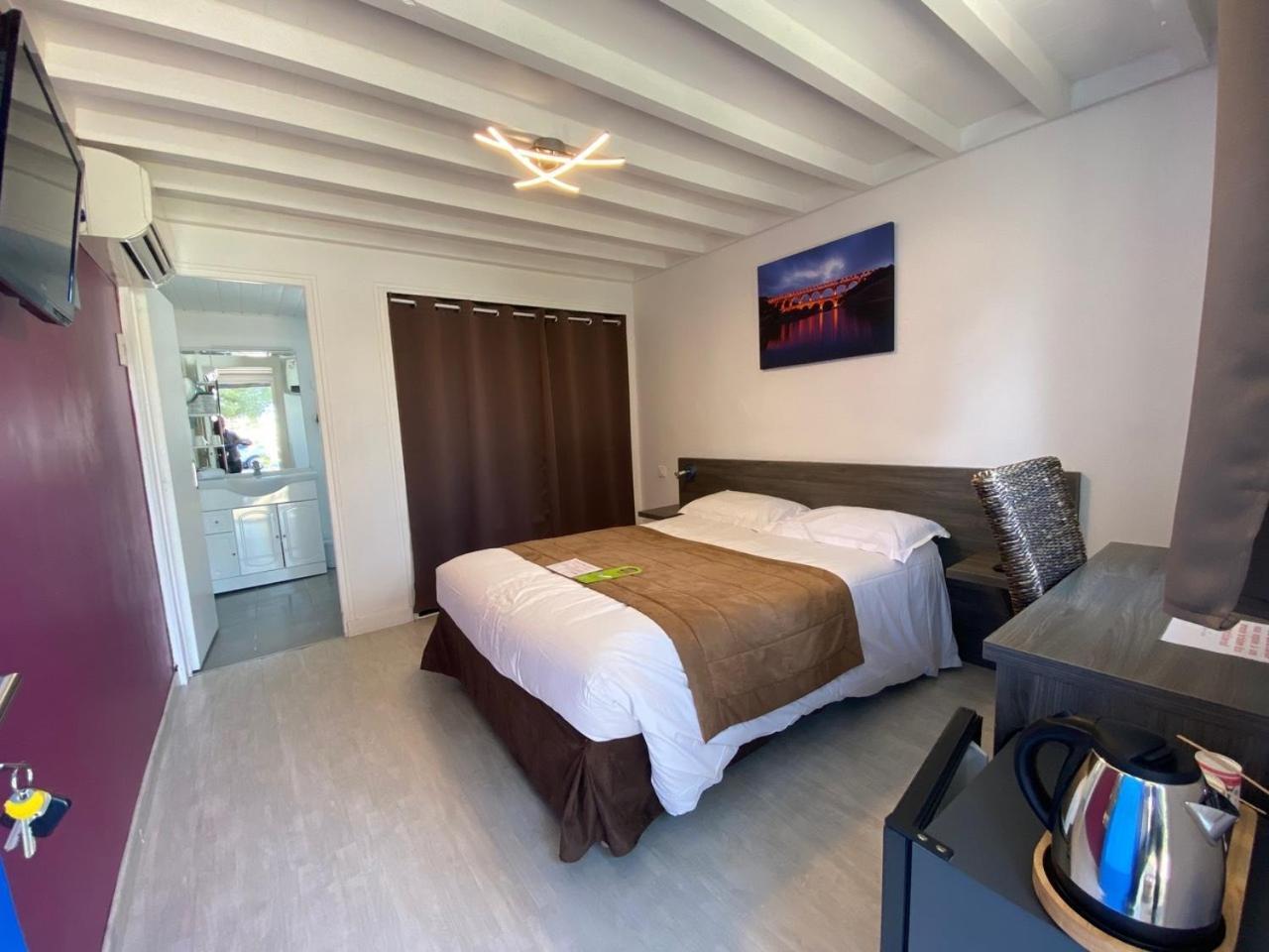 Hotel Des 4 Vents "Esprit Camargue" Aigues-Mortes Phòng bức ảnh