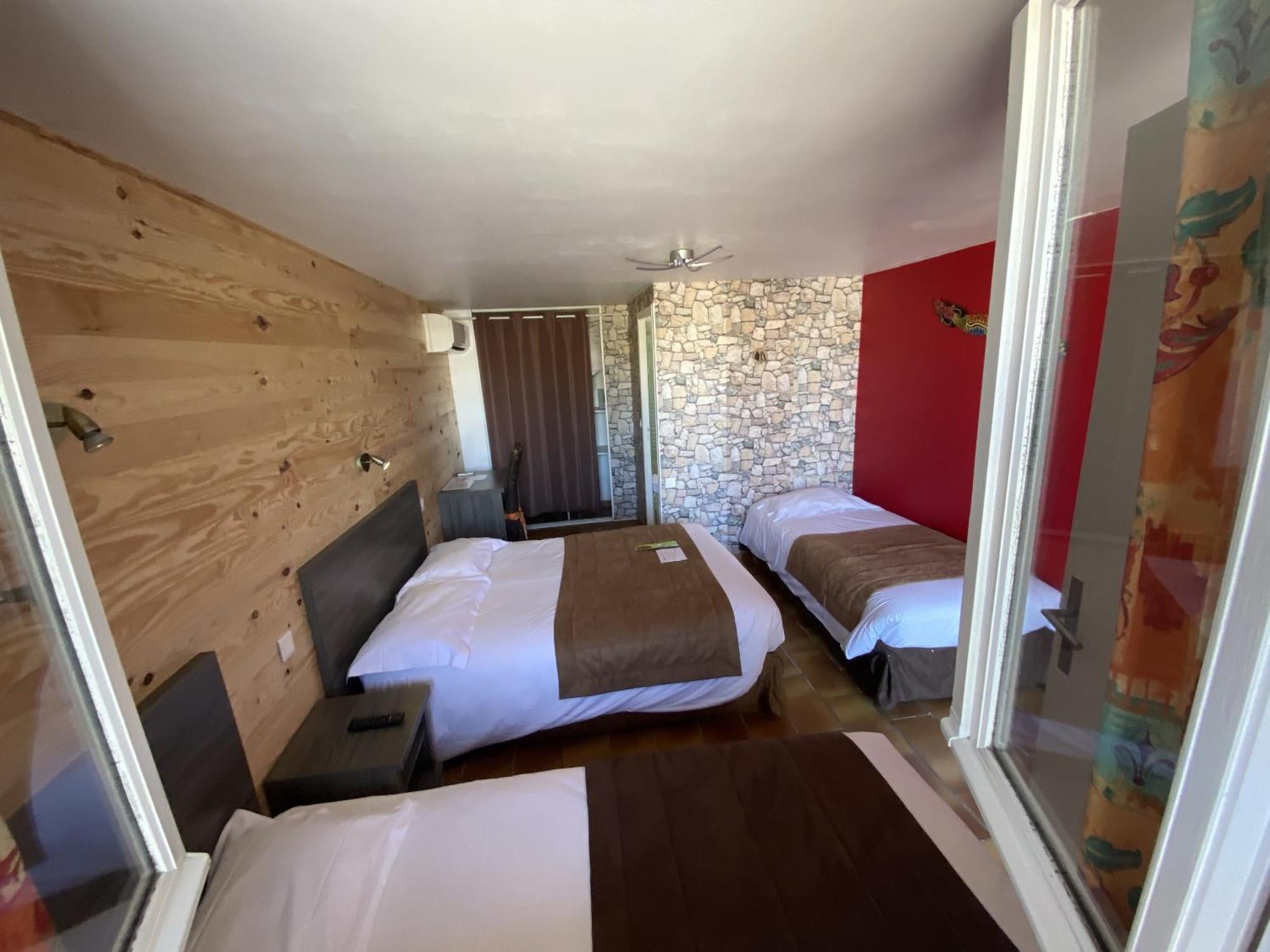 Hotel Des 4 Vents "Esprit Camargue" Aigues-Mortes Phòng bức ảnh