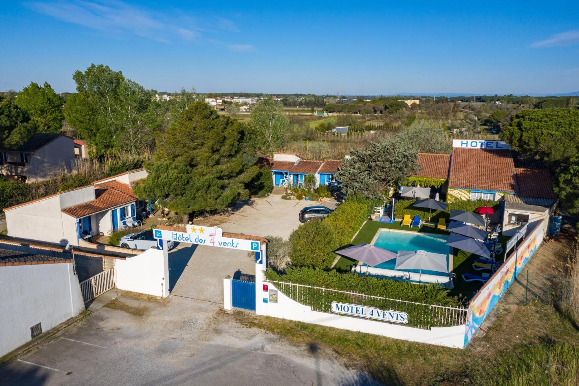 Hotel Des 4 Vents "Esprit Camargue" Aigues-Mortes Ngoại thất bức ảnh