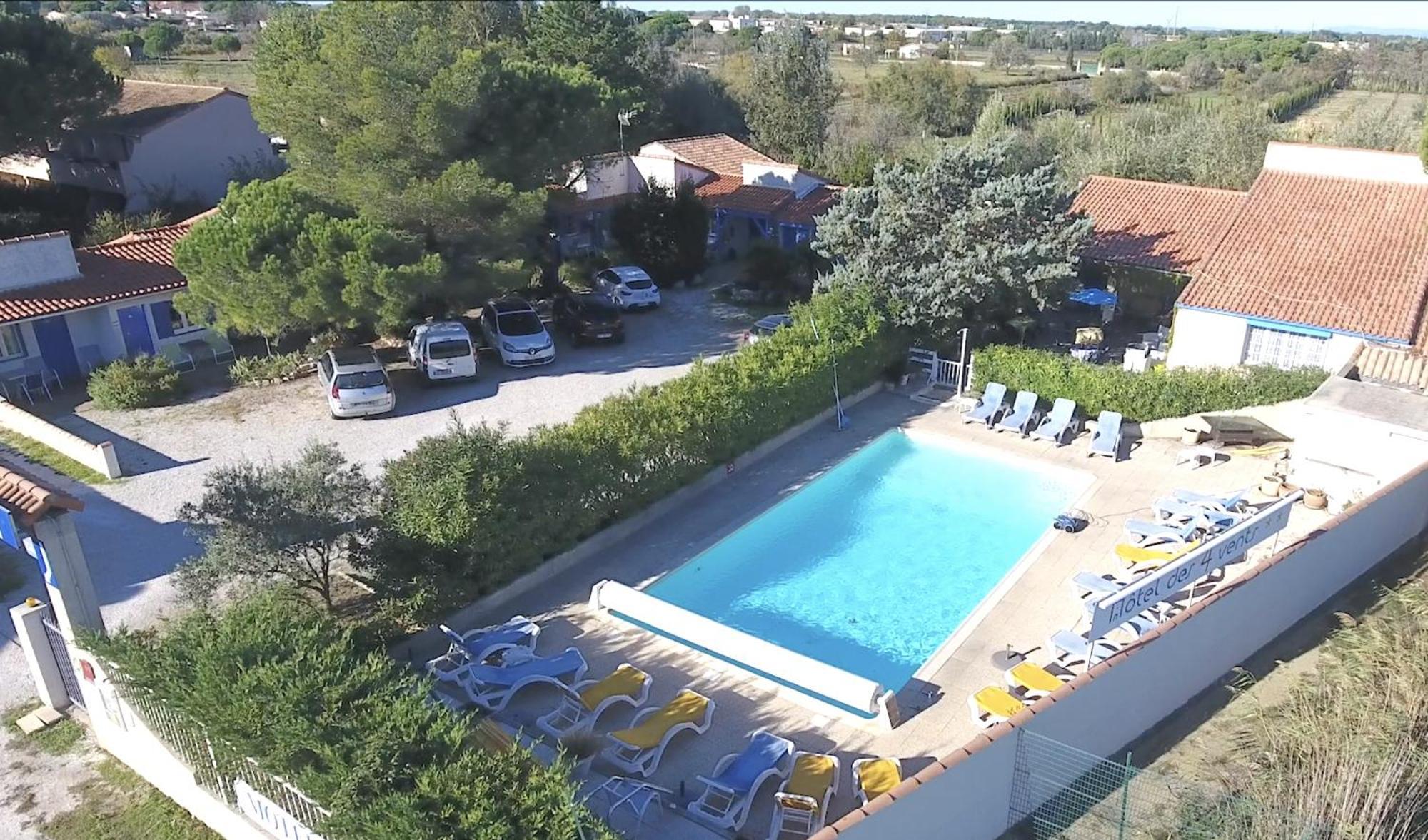 Hotel Des 4 Vents "Esprit Camargue" Aigues-Mortes Ngoại thất bức ảnh